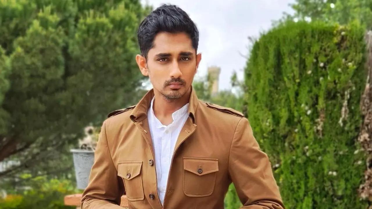 'Rang De Basanti' actor Siddharth Suryanarayan posted an update after revealing that his parents were allegedly 'harassed' at the Madurai Airport. Taking to Instagram, the actor shared a series of images in which he fleshed out the 'airport incident' in detail. 
